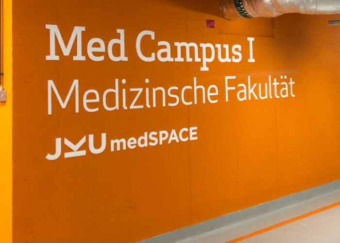 Beschilderung_MED_Campus Beschilderung_MED_Campus
